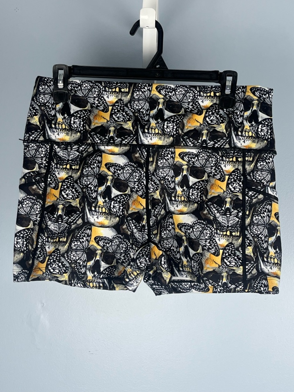 Constantly varied gear shorts skull butterfly print
